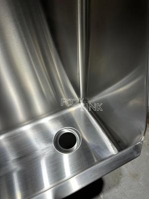 Professional Production Of 304 Stainless Steel Urinal Factory School Customizable Sizes Urinal For Sports Venues Men'S Metal Public Toilet Equipment
